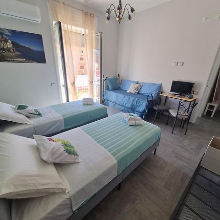 サレルノ Costa Del Sole Bed & Breakfast エクステリア 写真